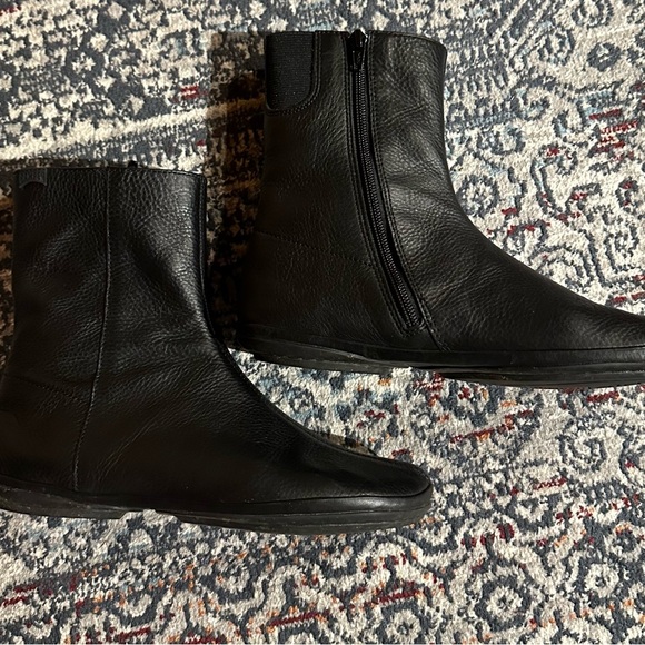 Camper Black Leather Women Ankle Boots 39 - Picture 3 of 5